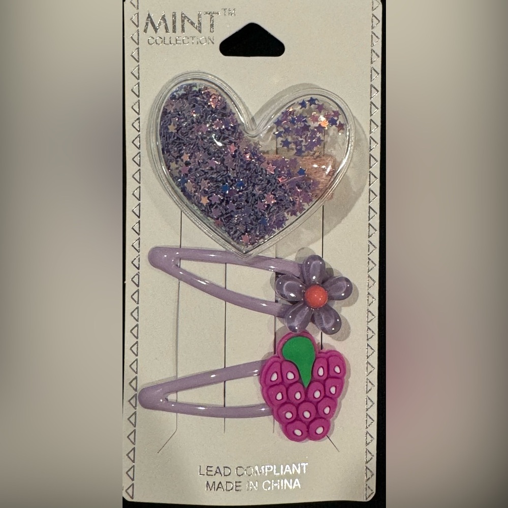 Girls Set of 3 Hair Clips Puffy Heart Grapes